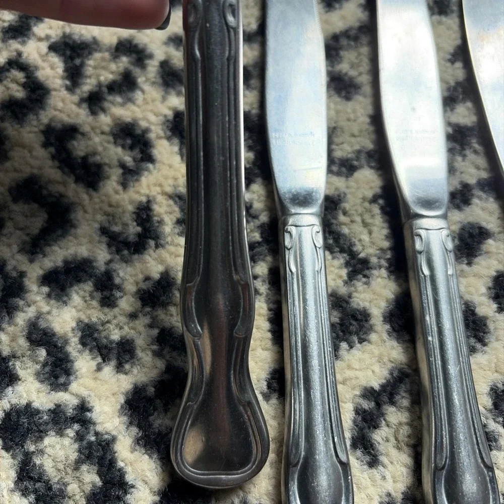 4 Dinner Knives Reed & Barton MODERN PROVINCIAL MirrorStele Stainless 8‎ 3/4